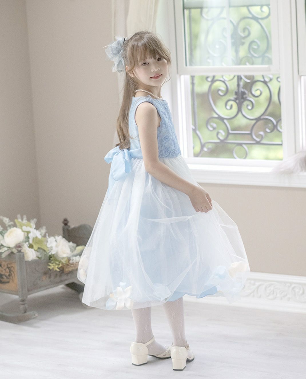 キッズドレス結婚式発表会女の子バラチュールの花びら入りスカートドレス[100110120130140150160cmピンクライラック紫白ブルー水色サックス]子供ドレスロングフラワーガールジュニア上品フォーマル