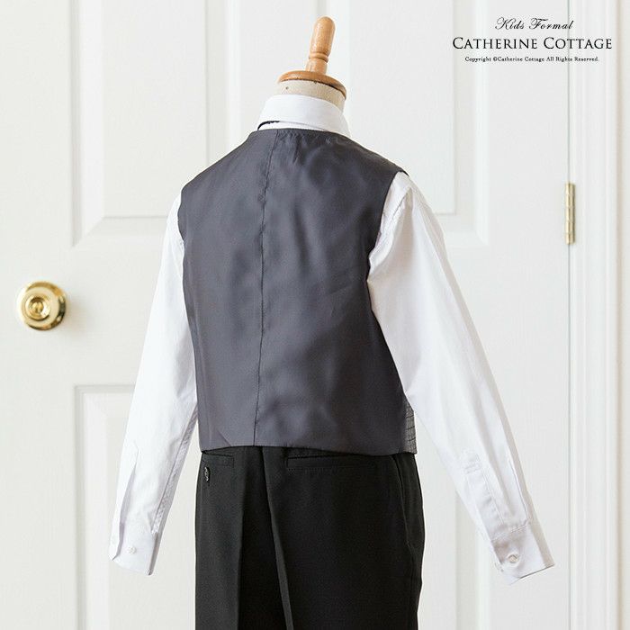 男の子スーツ入学式卒業式男の子卒業式スーツベスト付き6点セットアップ[子供服フォーマル黒男児子供服結婚式ピアノ発表会小学校長袖シャツ120130140150160楽天
