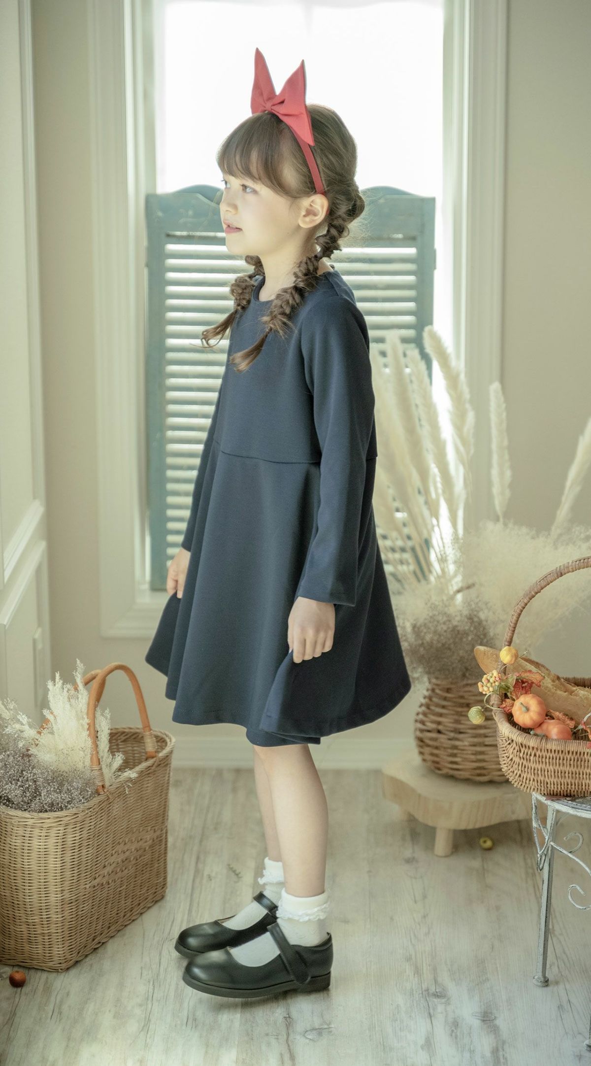 コスチューム見習い魔女仮装セット[長袖ワンピースネイビー／リボンカチューシャ赤2点セット]カジュアルワンピースTAK