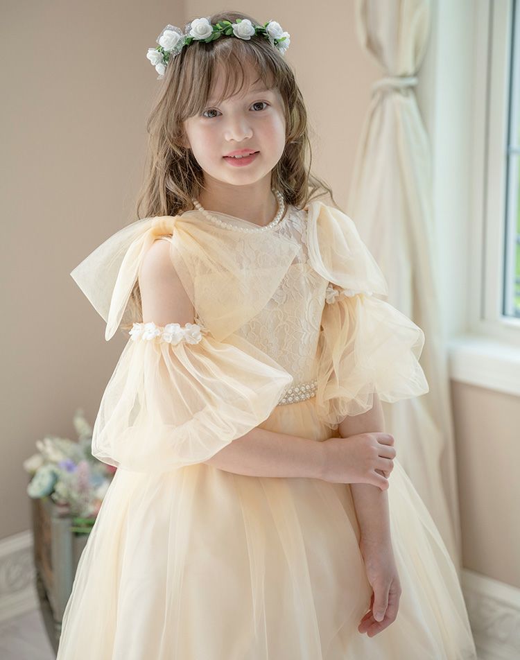 ふわふわつけ袖　リッチ映え！発表会や結婚式におしゃれなレースやチュールの付け袖　キッズドレススタイルをエレガントにアップデート