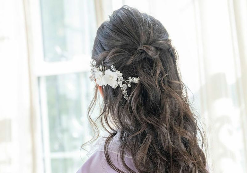 フラワー ストーン ヘアコーム ヘア Catherine Cottage ヘアアクセサリー ラインストーン白花コーム