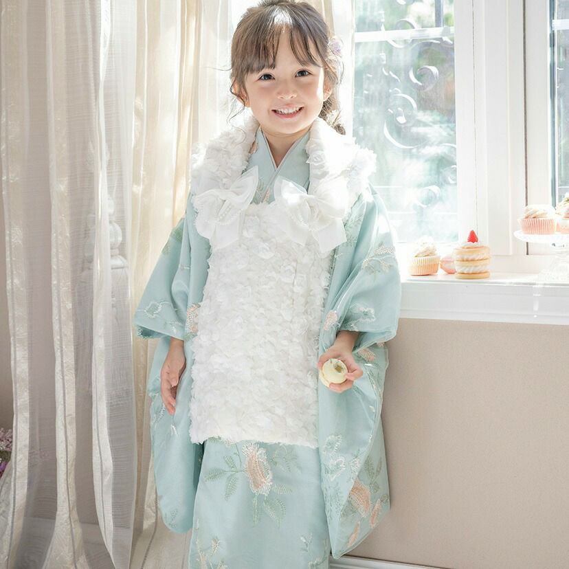 花柄刺繍チュールレース着物とバラ生地被布セット 3才 女の子 七五三 753